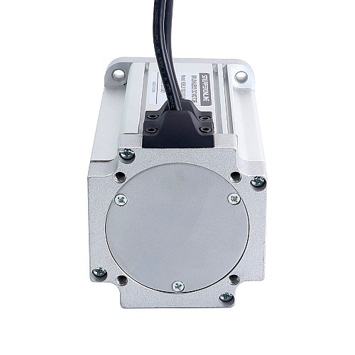 310V, 3000U/min, 2,38Nm, 750W, 3,2A, quadratisch, 80 x 80 x 130mm, bürstenloser Gleichstrommotor