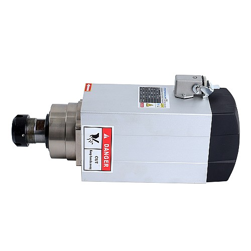 Carré Moteur de broche Refroidi à lair 380V 4.5KW 18000RPM 300Hz ER32 Collet CNC Machine
